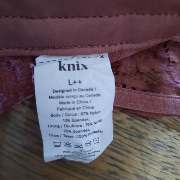 Knix Longline Lace Bra - Picture 10 of 15